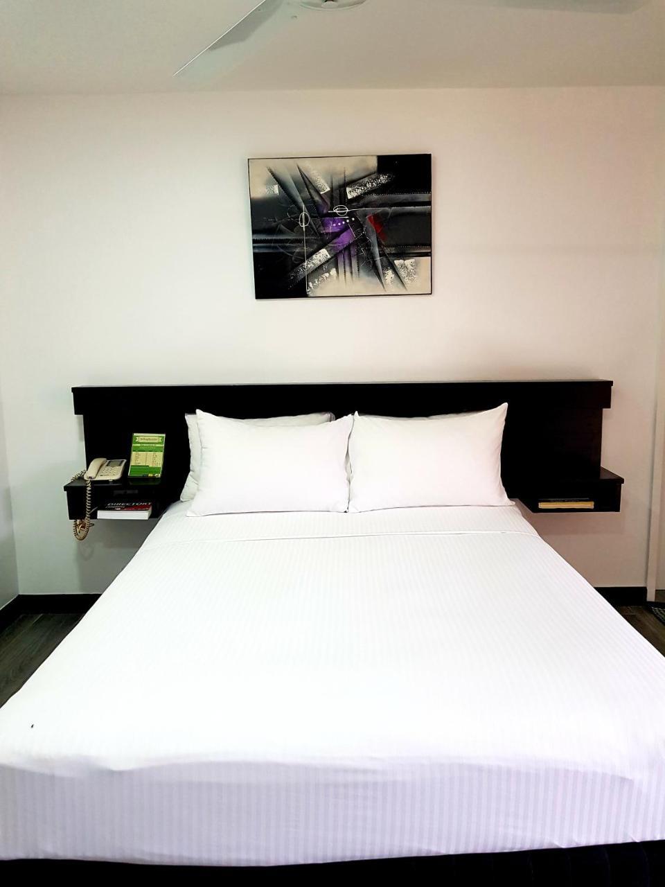 The Shady Rest Hotel Port Moresby Extérieur photo